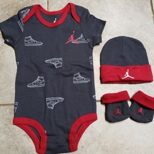 Jordan Baby matching set